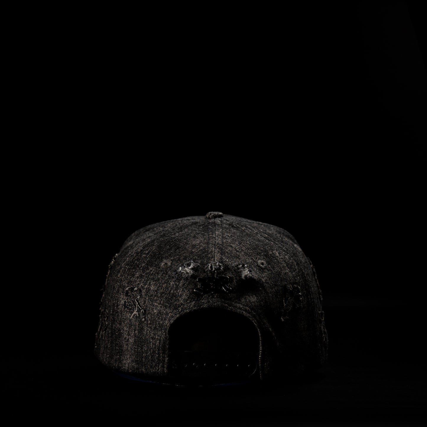 JRS05-CAP — JR Denim Distressed